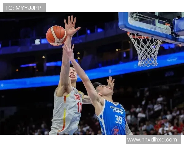 中华台北蓝队迎战日本队力争在国际赛场上再创佳绩